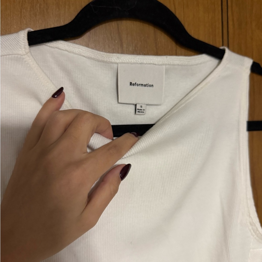 Reformation Hudson Sleeveless Knit Top - Picture 4 of 5